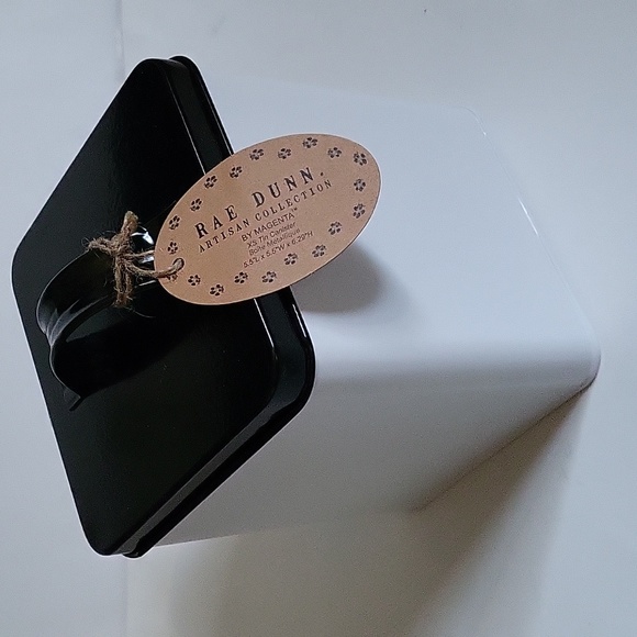 Rae Dunn TREATS PLEASE dog canister - Picture 2 of 3